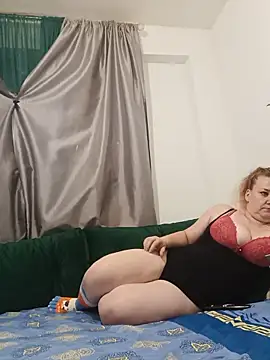 JuliaBestX online show from 06.06.26