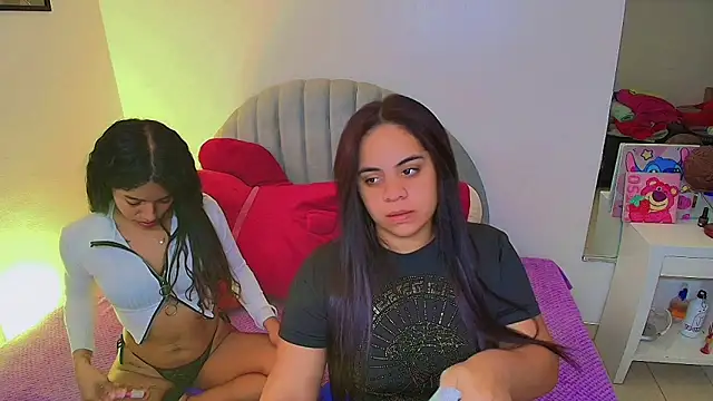 your favorite girls online show from 06.21.26