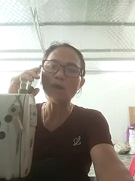 Snapshot of Vieekee chatting on 07.13.26 Vieekee online show from 07.13.26