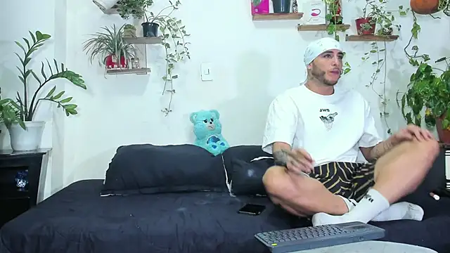 Snapshot of Adam_Borsalino chatting on 05.30.26 Adam Borsalino online show from 05.30.26