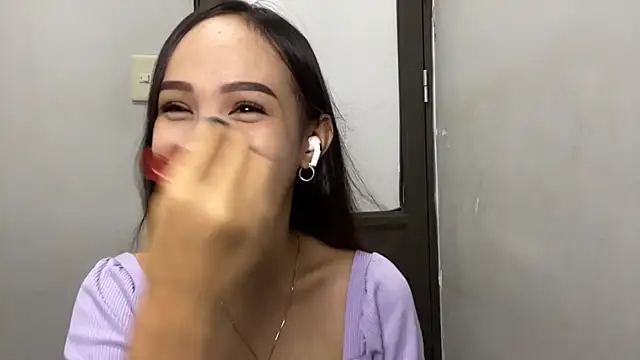 MitziTheresa online show from 05.17.26