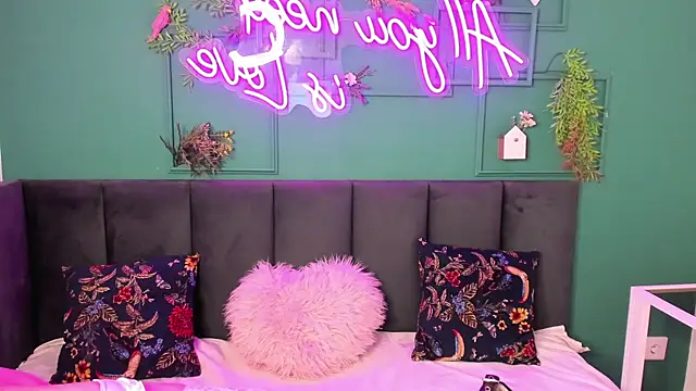 Snapshot of Angel_Fleur chatting on 05.23.26 Angel Fleur online show from 05.23.26