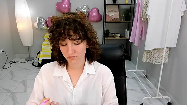 Miriam Boshe online show from 05.15.26