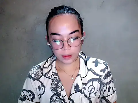 Snapshot of Urbabydollxxx chatting on 06.25.26 Urbabydollxxx online show from 06.25.26