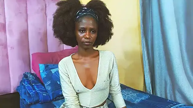 SexySlimTeaXx online show from 06.18.26