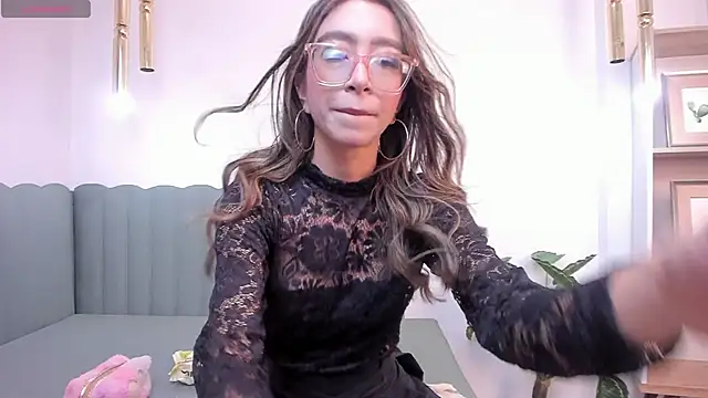 HannaCarttier  online show from 06.21.26