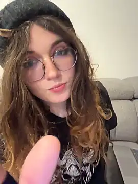 cutypiefull online show from 05.16.26