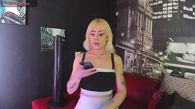 Domina Diosaa online show from 06.24.26