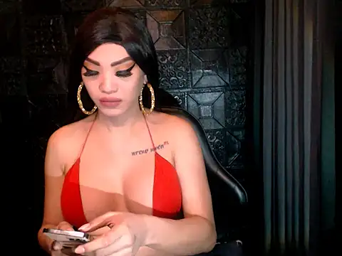 Snapshot of manila_pornstar chatting on 11.21.25 manila pornstar online show from 11.21.25