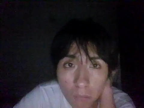 Snapshot of Andygatito chatting on 05.12.26 Andygatito online show from 05.12.26