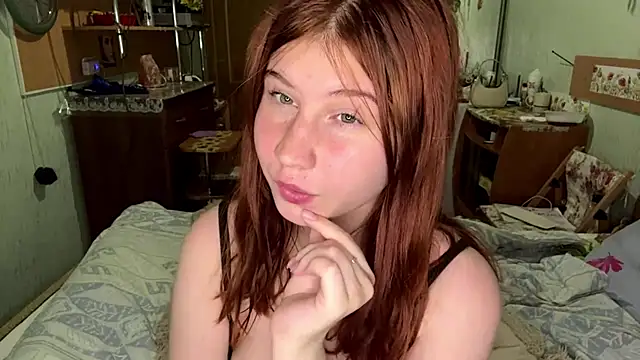 EmmaLovelyBB online show from 06.10.26