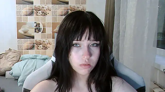 Snapshot of NoirEva chatting on 07.27.26 NoirEva online show from 07.27.26
