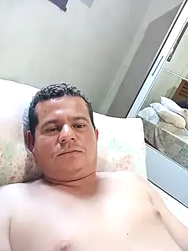 P1ul0Henrique online show from 05.12.26