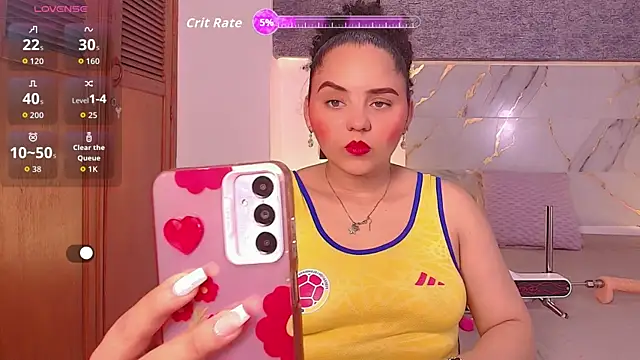 Snapshot of Sol__Latina chatting on 07.04.26 Sol Latina online show from 07.04.26