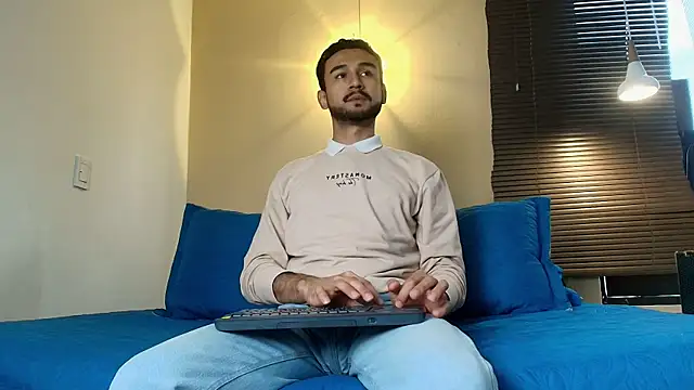 AxelClark S online show from 05.23.26