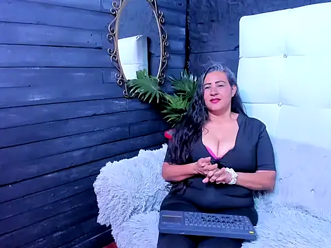 Victoria kyler online show from 05.13.26