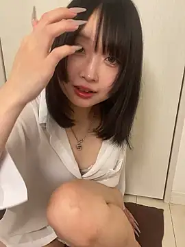 Snapshot of yu_nya chatting on 06.03.26 yu nya online show from 06.03.26