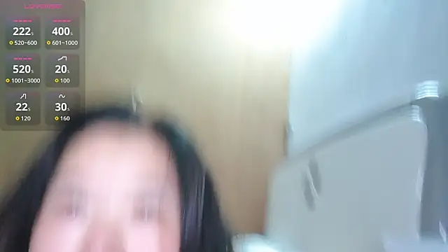 Snapshot of F-Yingying chatting on 06.05.26 F-Yingying online show from 06.05.26