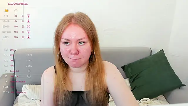 AlexaaBee online show from 06.07.26