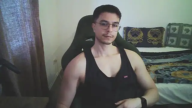 Snapshot of Jamcko24 chatting on 05.18.26 Jamcko24 online show from 05.18.26