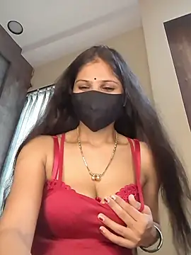 Snapshot of kaira_noty chatting on 06.24.26 kaira noty online show from 06.24.26