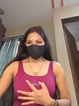 Snapshot of kaira_noty chatting on 07.20.26 kaira noty online show from 07.20.26