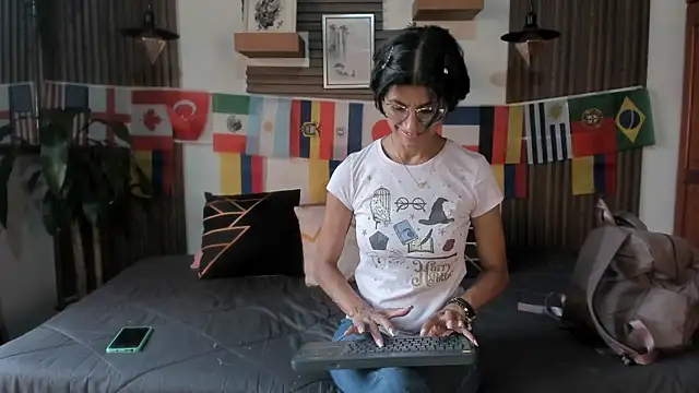 Evaa campbell online show from 06.23.26