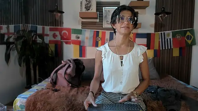 Evaa campbell online show from 07.11.26
