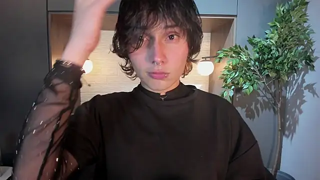 Brunodeluca  online show from 07.02.26