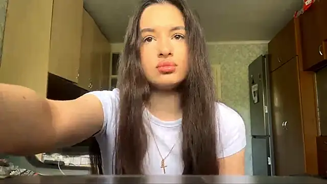 CarolineRu online show from 05.18.26