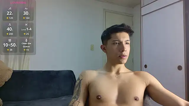 Snapshot of Thesaint_xxx chatting on 07.10.26 Thesaint xxx online show from 07.10.26