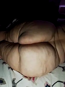 MegaAssMature online show from 05.27.26