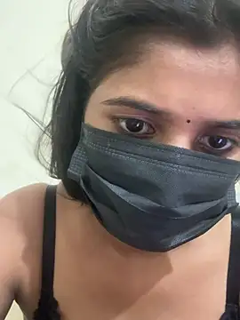Snapshot of Poonam-Ray chatting on 07.24.26 Poonam-Ray online show from 07.24.26