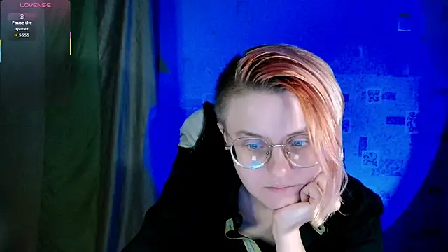 Snapshot of __Freya___ chatting on 07.21.26 Freya online show from 07.21.26