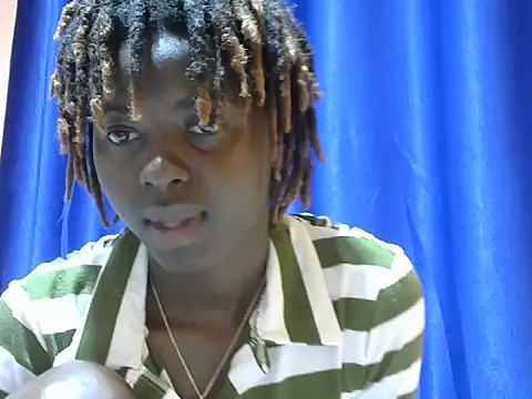Snapshot of dolly_lioness chatting on 06.19.26 dolly lioness online show from 06.19.26