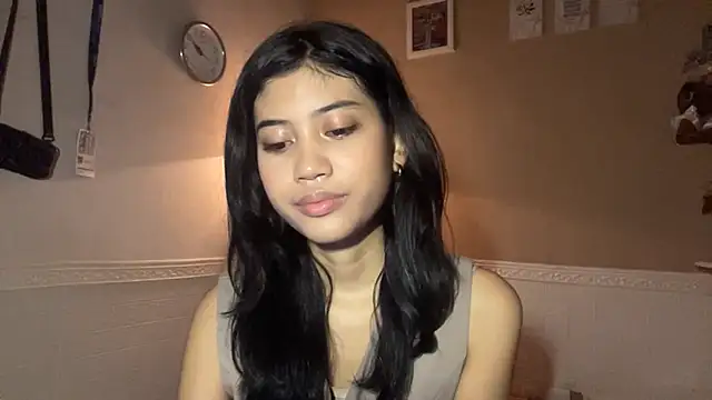 AllisonLundrigan online show from 05.18.26