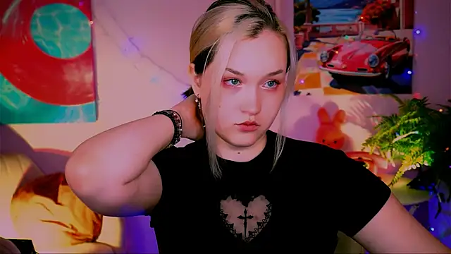 ViolettWoods online show from 05.17.26