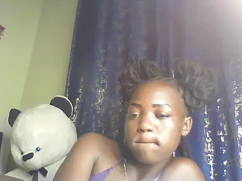 Snapshot of hot_chocolate222 chatting on 05.29.26 hot chocolate222 online show from 05.29.26