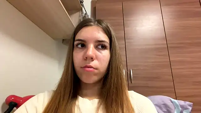 LaurindaStalford online show from 07.09.26