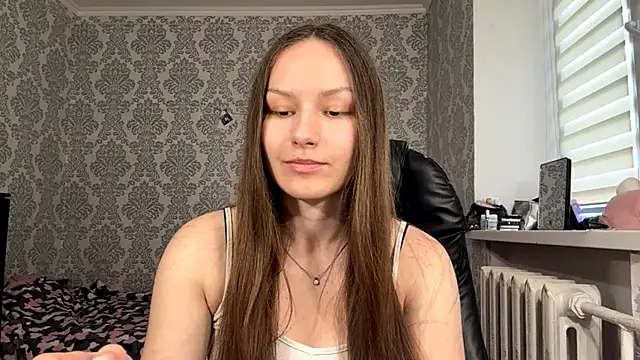 ShaylaChong online show from 06.27.26