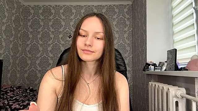 ShaylaChong online show from 06.27.26