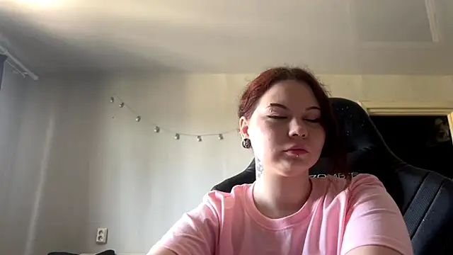 Redhair girl online show from 05.16.26