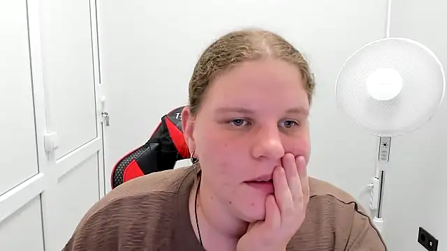 Bella shyy  online show from 07.23.26