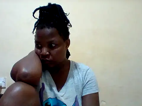 Snapshot of Camilla-Sweets chatting on 06.27.26 Camilla-Sweets online show from 06.27.26