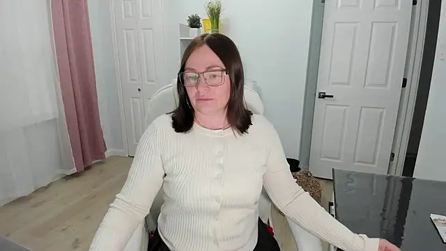 Vika73 online show from 01.31.25