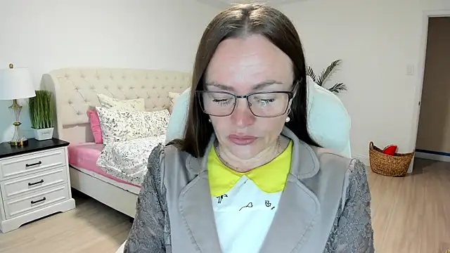 Vika73 online show from 09.25.25