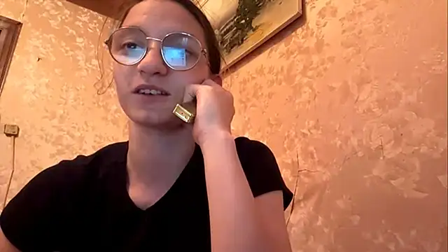 Snapshot of SparkleJebb chatting on 05.16.26 SparkleJebb online show from 05.16.26