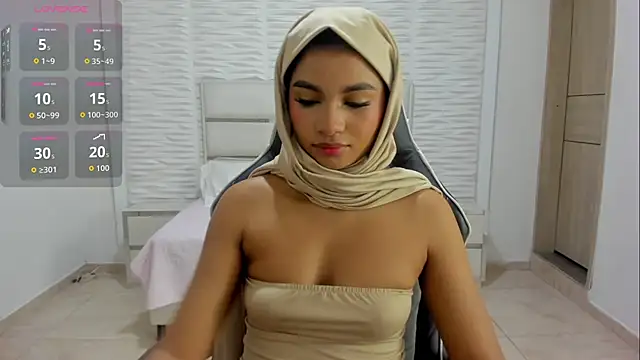Layla irfan online show from 06.19.26