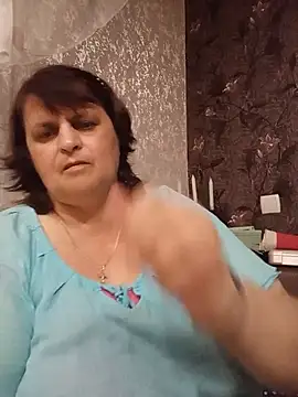 Snapshot of LisichkaOksana chatting on 06.19.26 LisichkaOksana online show from 06.19.26
