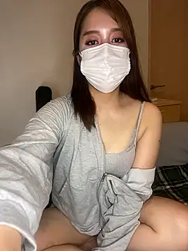 Snapshot of mami_ch chatting on 06.21.26 mami ch online show from 06.21.26